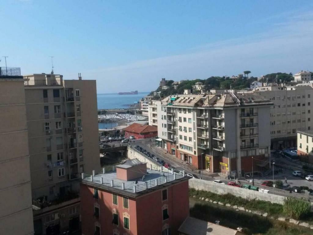 Il Nido Di Quarto Con Park Auto Macchine Piccole Segmento B Genova Exterior foto